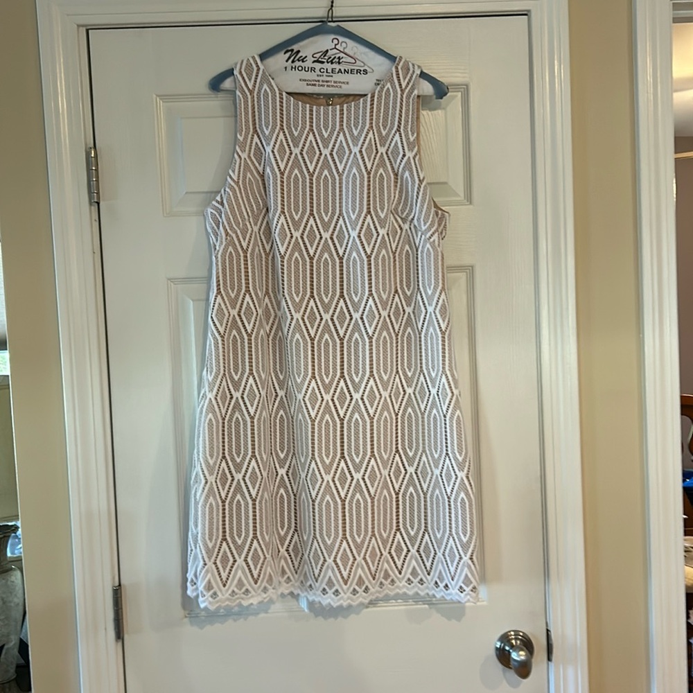 Vince Camuto Women’s Dress, Size 14
